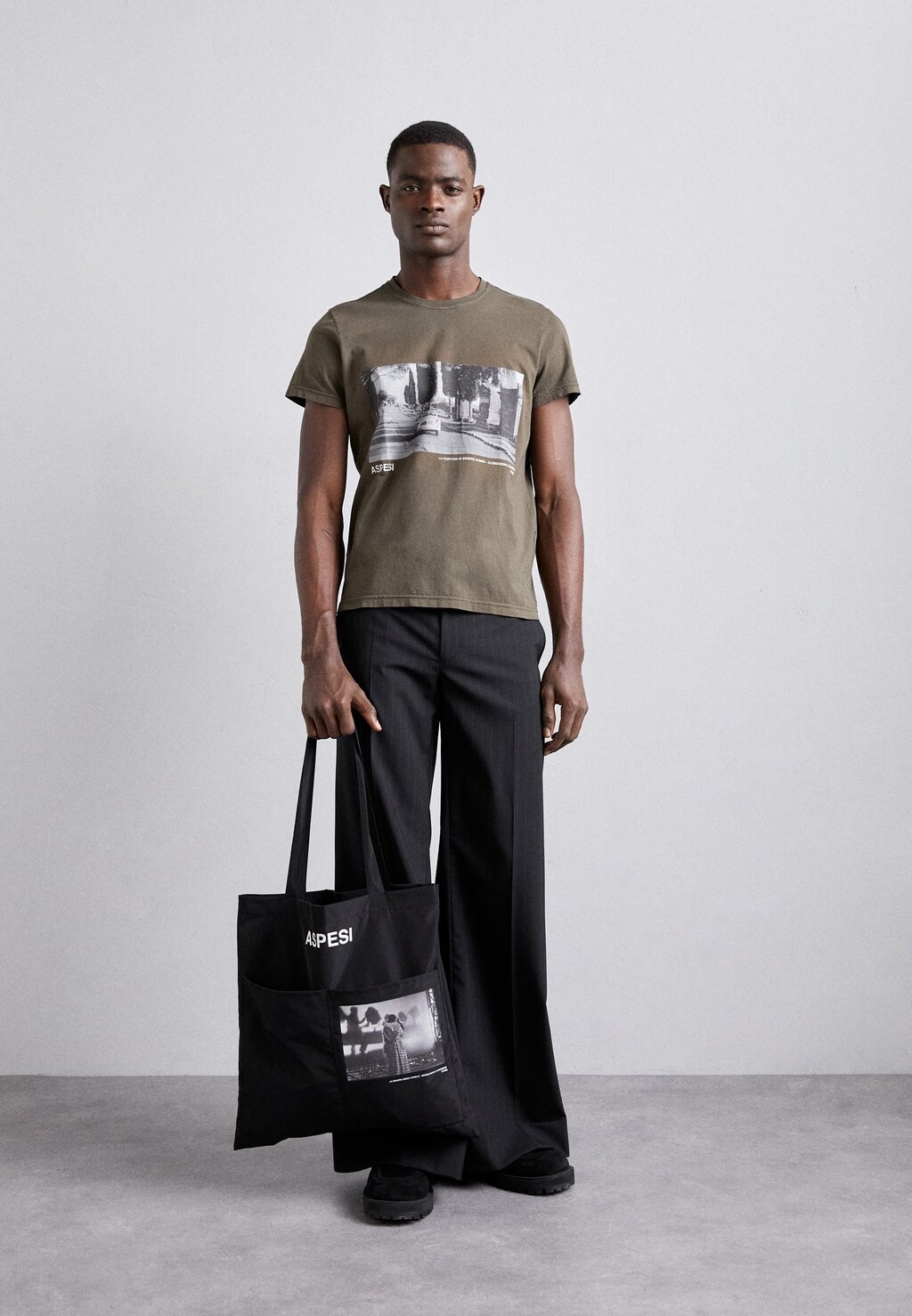 

Футболка с принтом EXCLUSIVE CINEMA CLUB UNISEX ASPESI, цвет military green