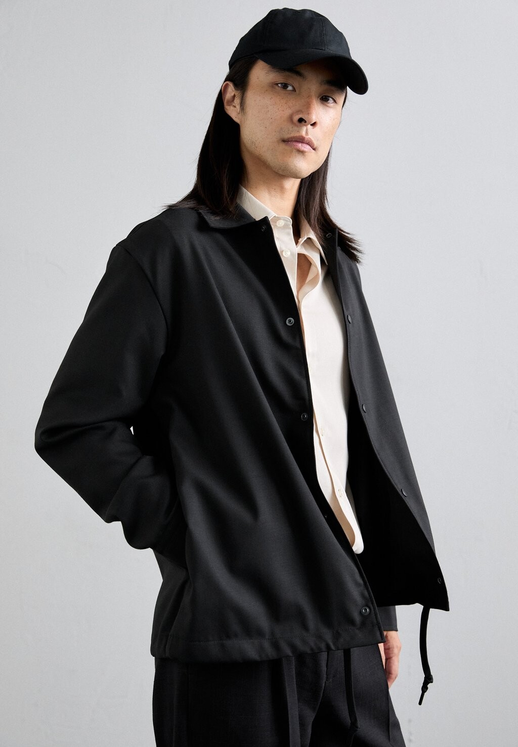 

Легкая куртка CELIAN COACH OVERSHIRT J.LINDEBERG, черный