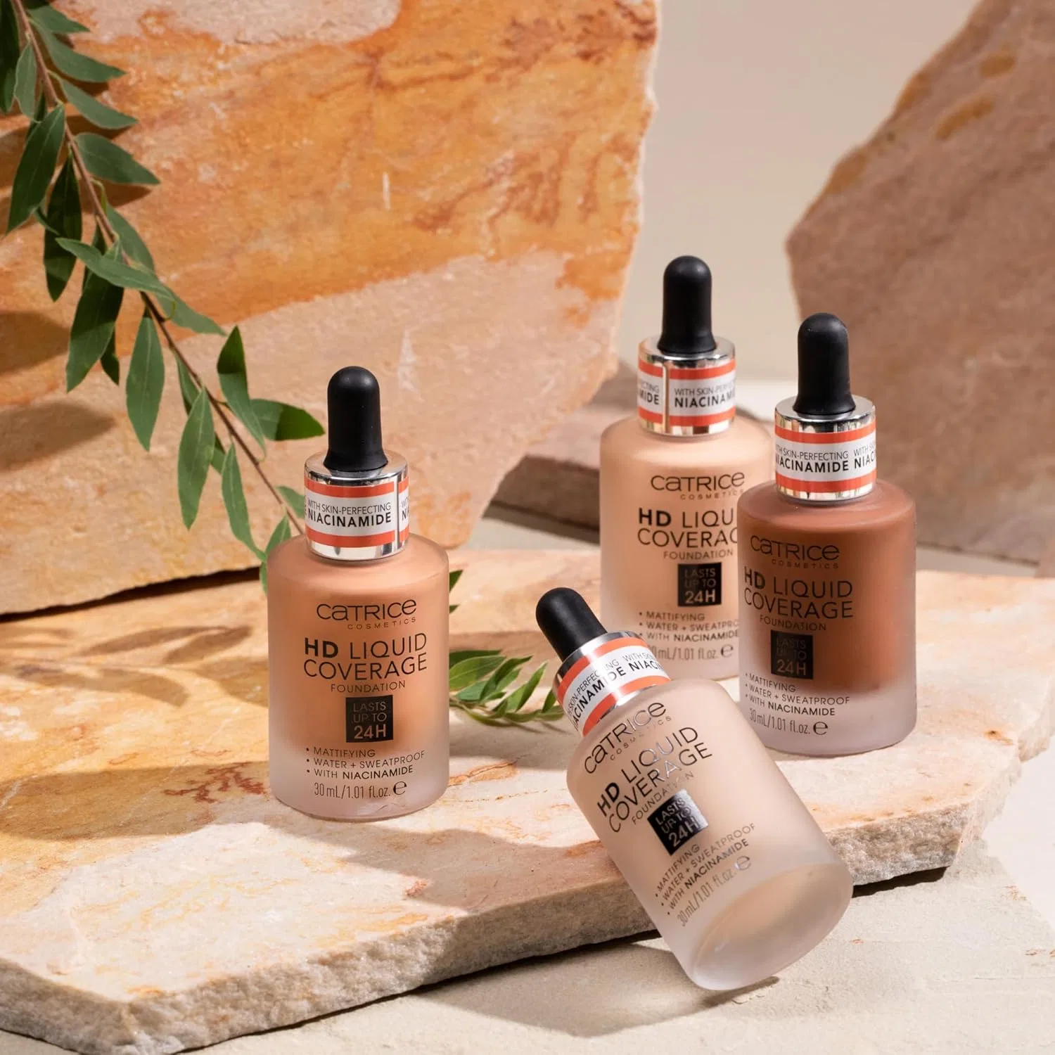 Жидкий тональный крем «HD Liquid Coverage Foundation» от Catrice Catrice, 066 Warm Toffee — фото 3