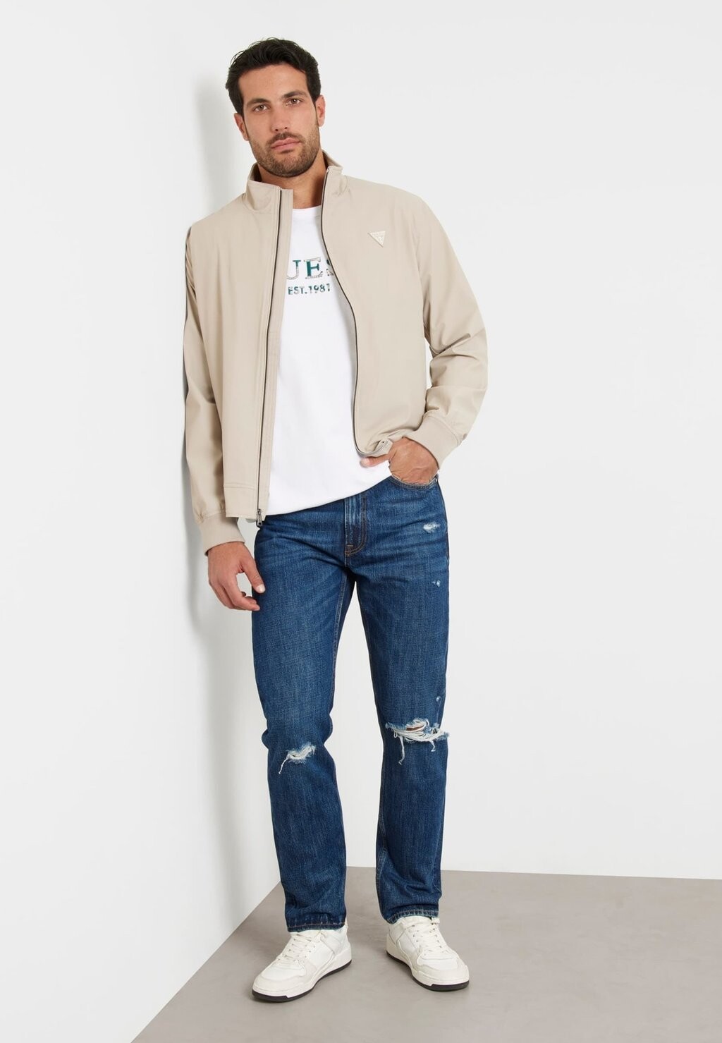 

Уличная куртка Guess, цвет Beige
