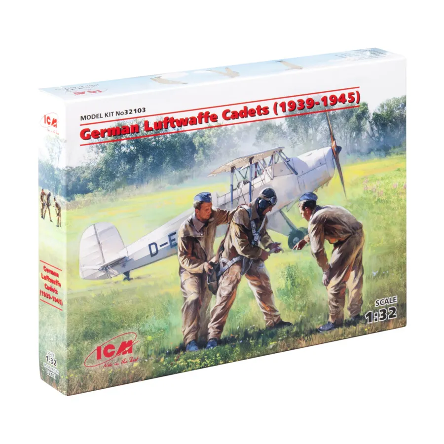 

Немецкие курсанты Люфтваффе (1939-1945), Military Models 1/32 Scale (ICM)