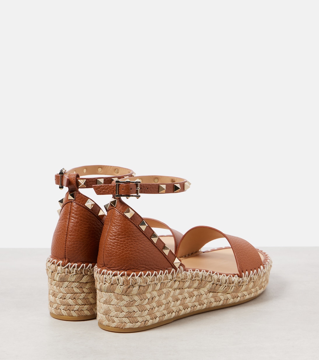 Кожаные эспадрильи Rockstud 55 на платформе Valentino Garavani, Selleria/ Naturale — фото 2