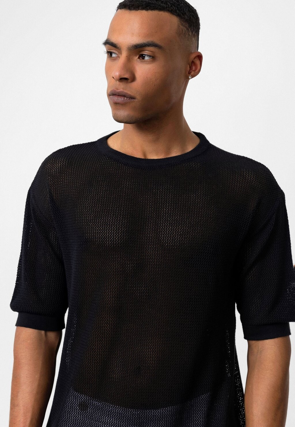 

Базовая футболка SHORT SLEEVE, CREWNECK Antioch, черный