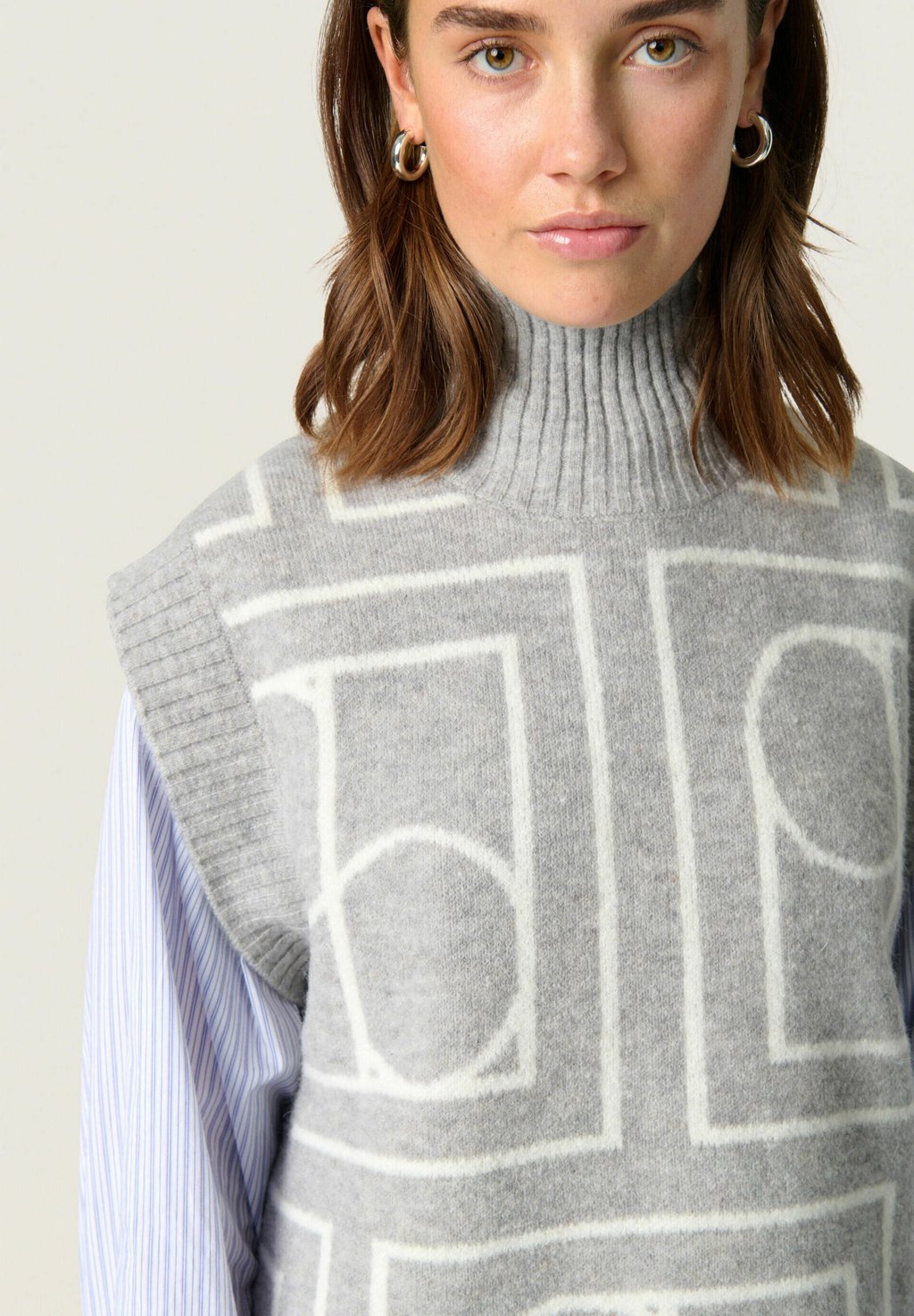 

Топ SLHEDAYA Soaked in Luxury, серый