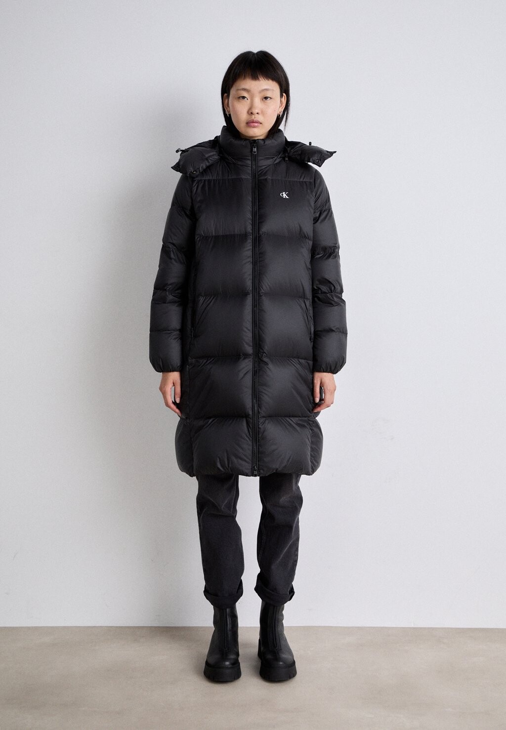 

Пуховик LONG PUFFER Calvin Klein, черный