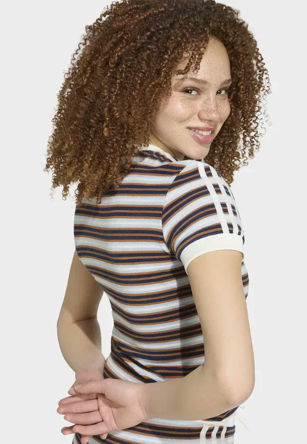 Футболка Adidas Originals Summer Glow Slim Striped Print, мультиколор/кристально-голубой — фото 4