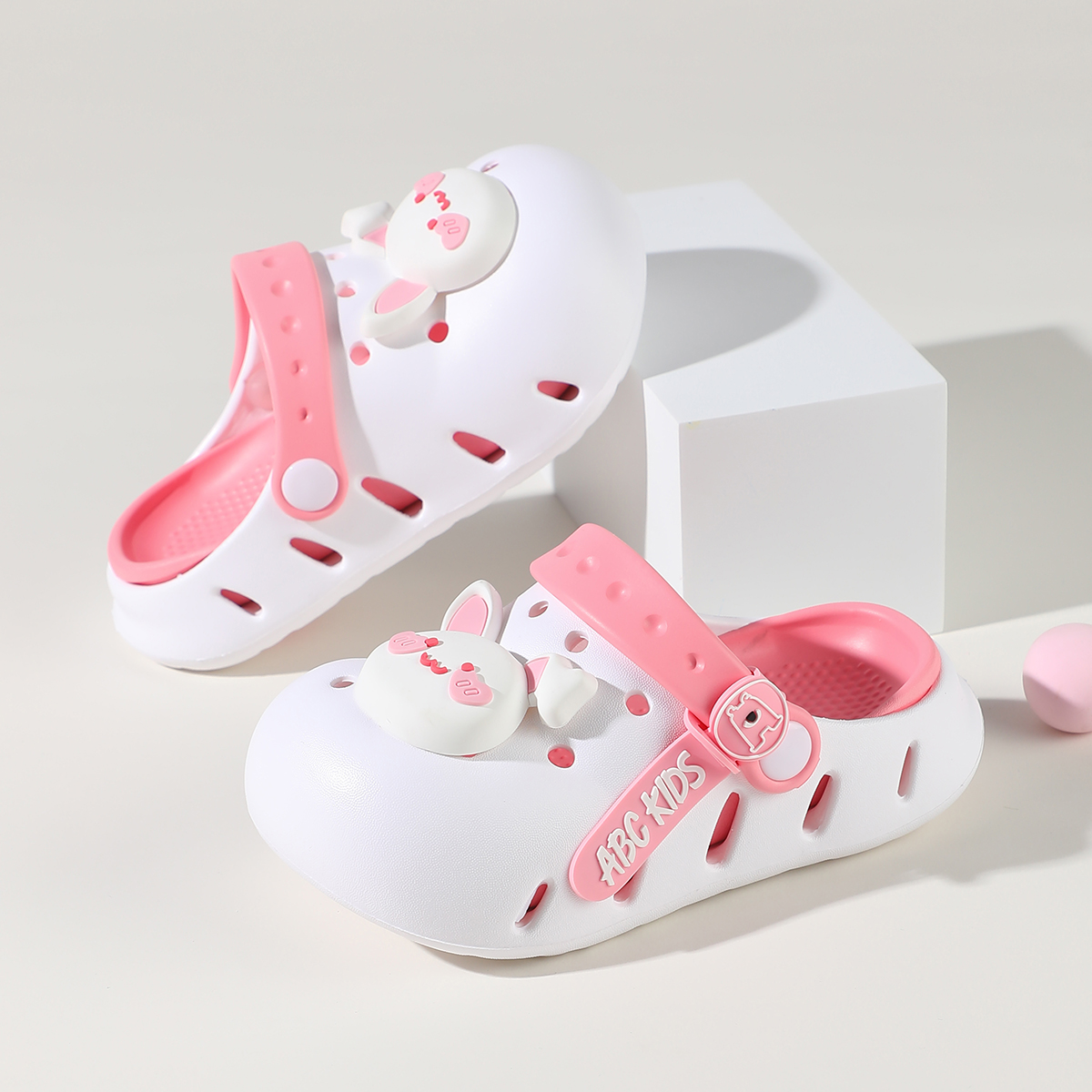 Детские тапочки Clogs Anti Kick, устойчивые к истиранию, легкие, с амортизацией ABC KIDS, белый/розовый — фото 3
