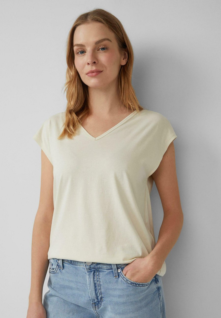 

Футболка s.Oliver Basic T-shirt, Champagner/Beige, Хаки, Футболка s.Oliver Basic T-shirt, Champagner/Beige