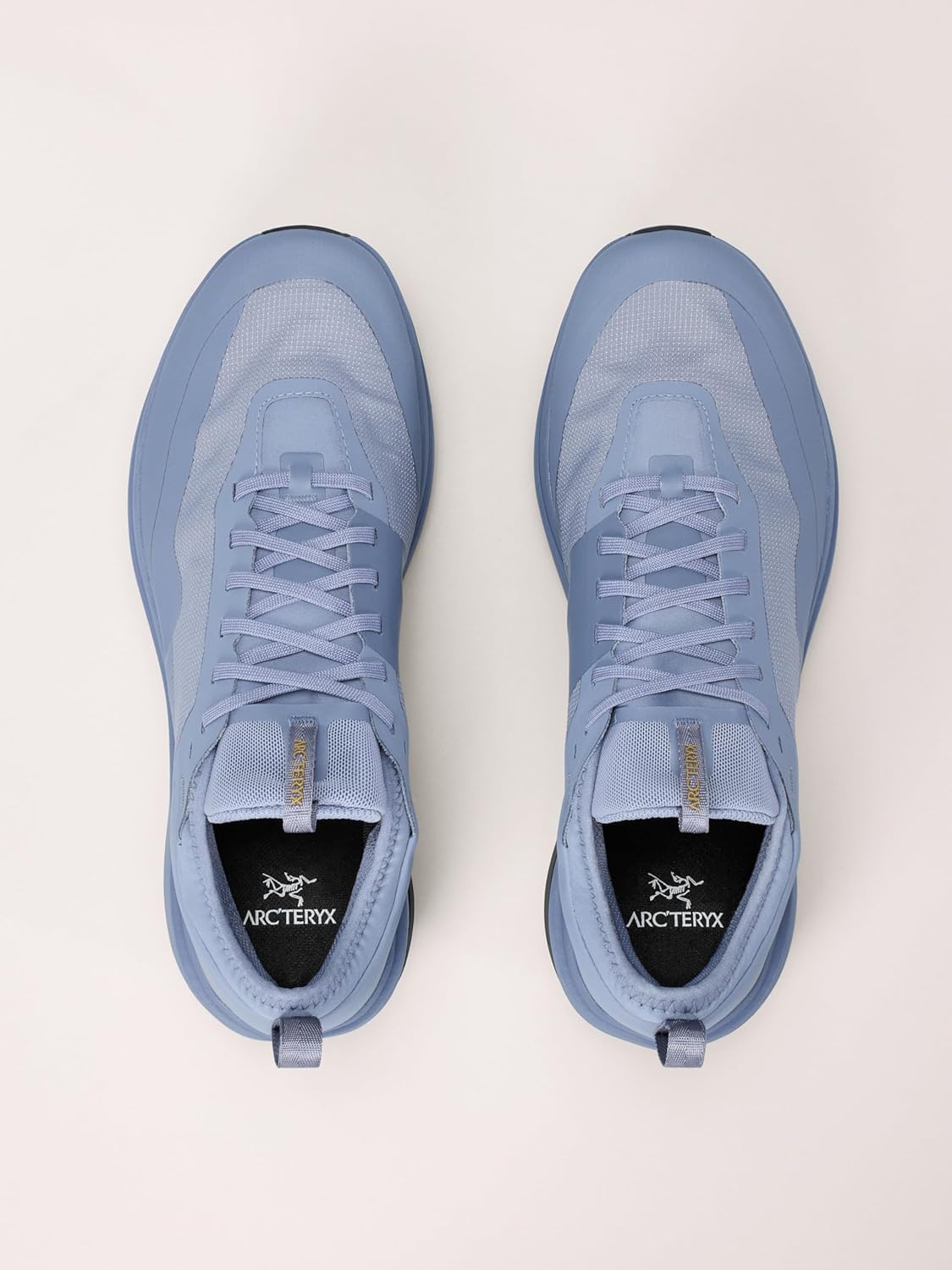 Мужские беговые кроссовки Arc'teryx Sylan GTX, Водонепроницаемые и дышащие трейловые кроссовки Gore-Tex с рокер-подошвой для скорости, Stratus/Dk Stratus — фото 4