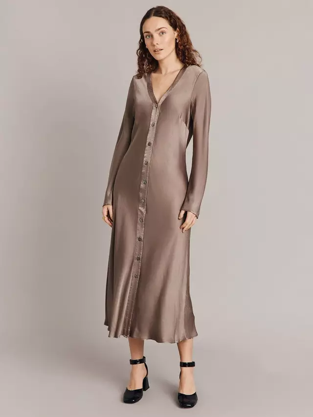 

Платье Ghost Kaia Button Through Satin Midi, цвет pebble