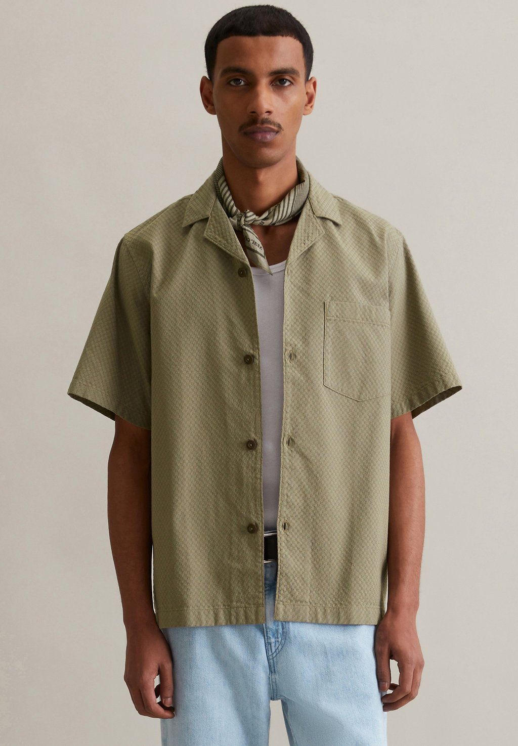 

Рубашка KURZARM- REGULAR MIT FEINER STRUKTUR Marc O'Polo DENIM, зеленый
