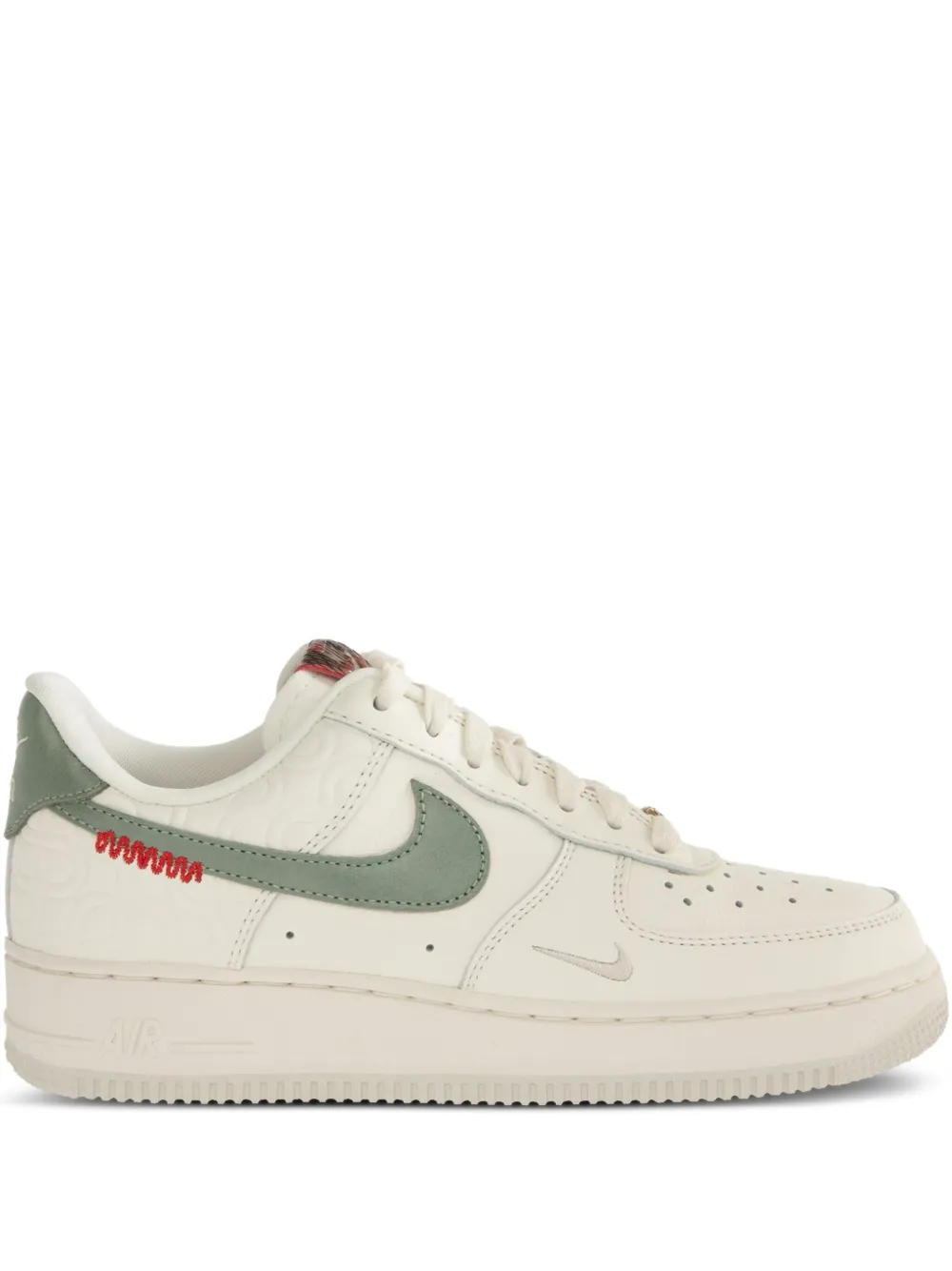 

Кроссовки Air Force 1 Nike, белый