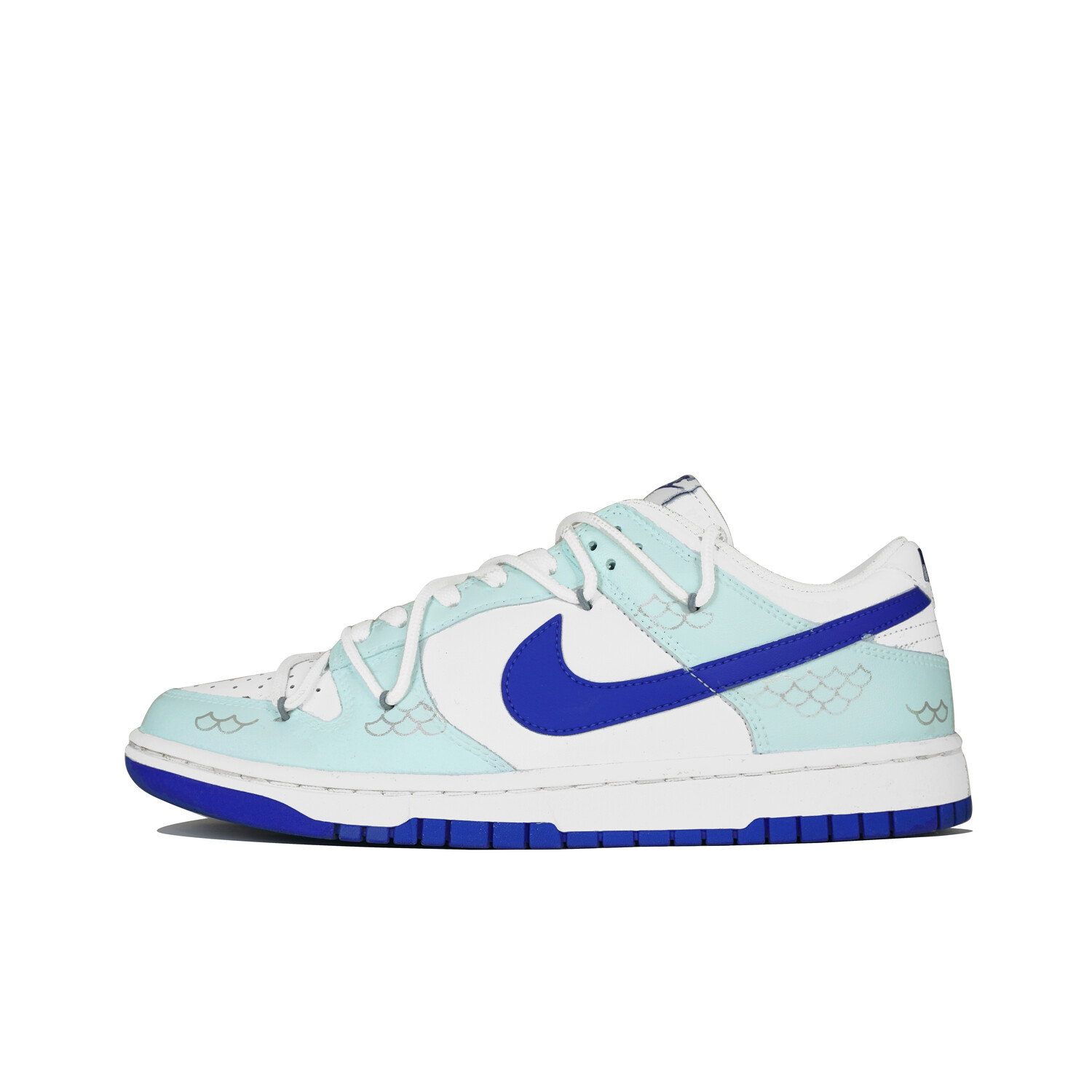 

Кроссовки Nike Dunk Skateboarding Shoes Women's Low-top Green, цвет Emerald