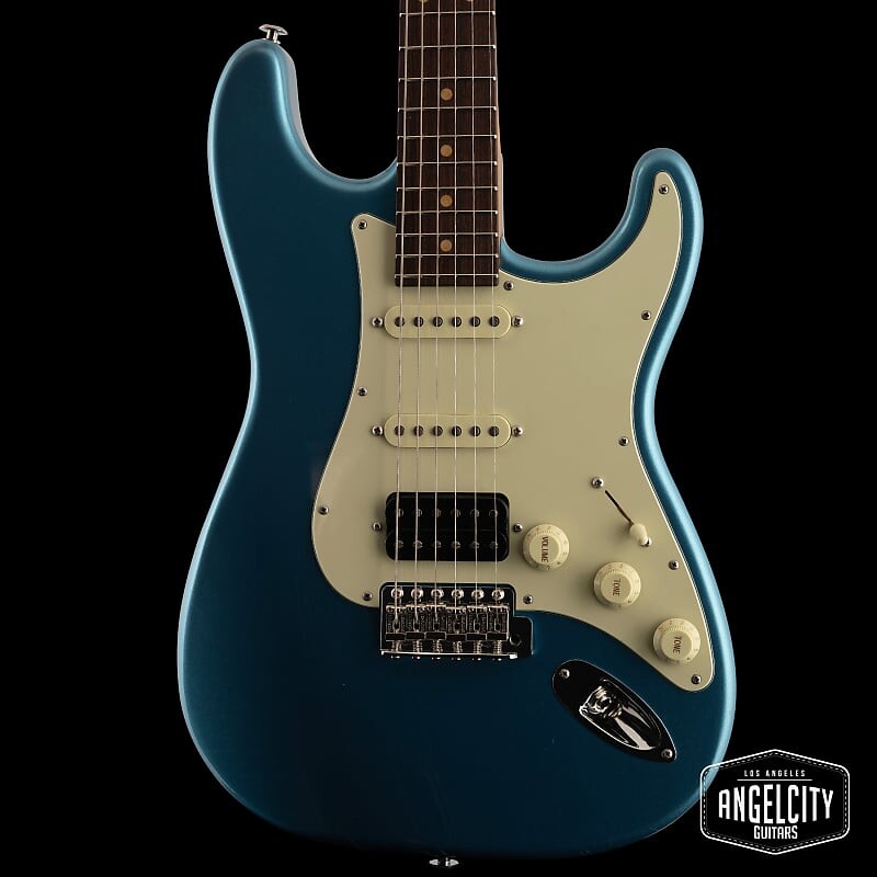 

Электрогитара Suhr Classic S Vintage LE, Lake Placid Blue