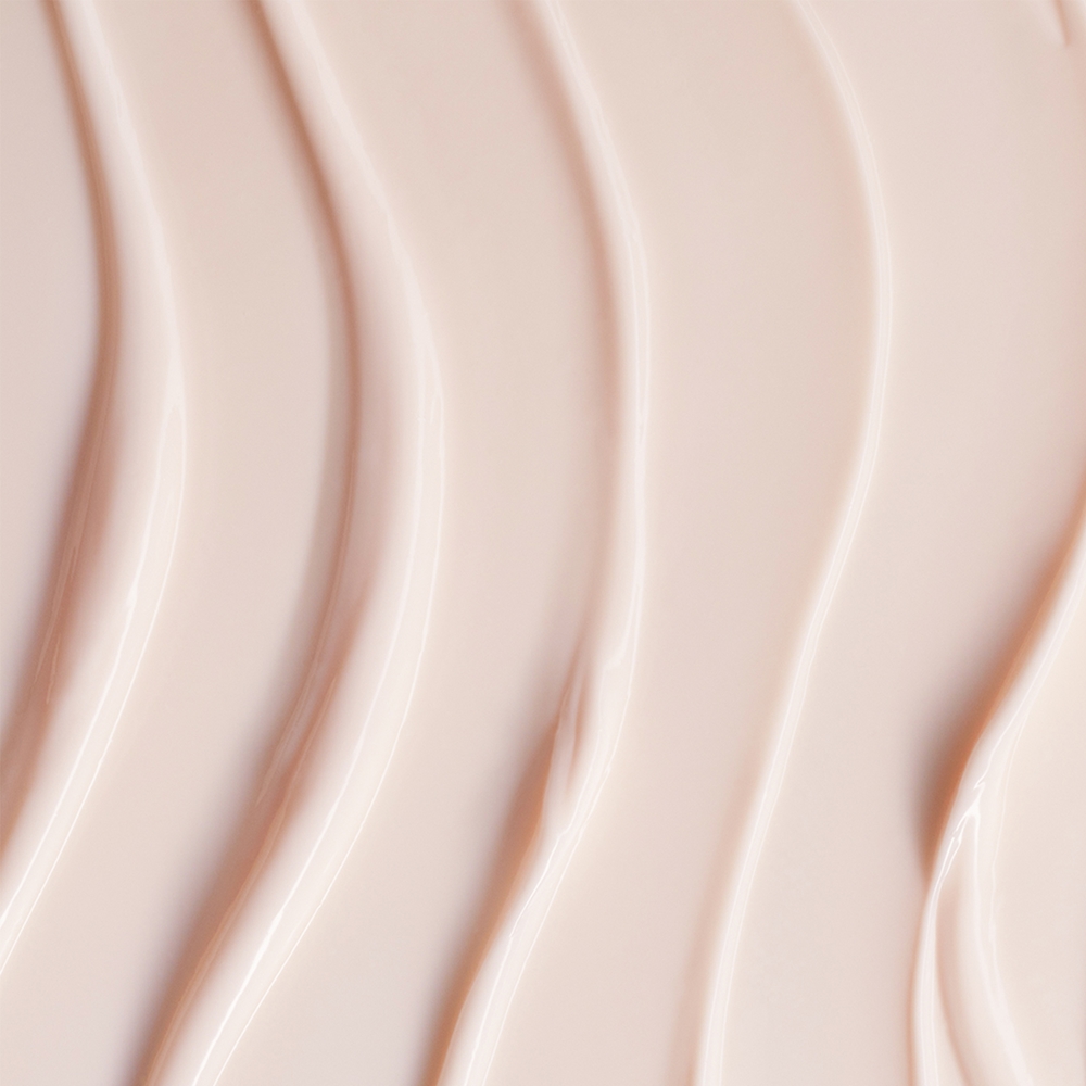 Крем для лица SPF SHISEIDO Подтягивающий и укрепляющий Vital Perfection с мягкой легкой текстурой, укрепляющий — фото 2