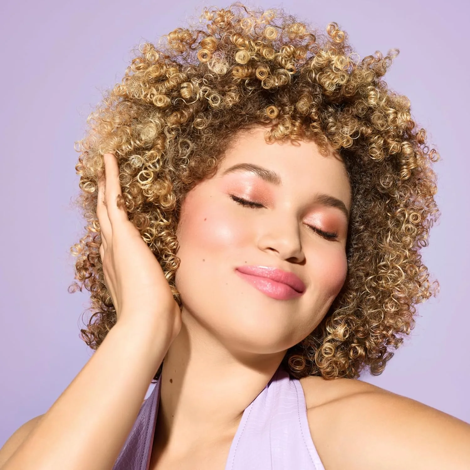 Гель для умывания DevaCurl — Очищающее средство CurlBond Re-Cooling с мягкой пеной | Уменьшает пушистость до 48 часов — фото 4