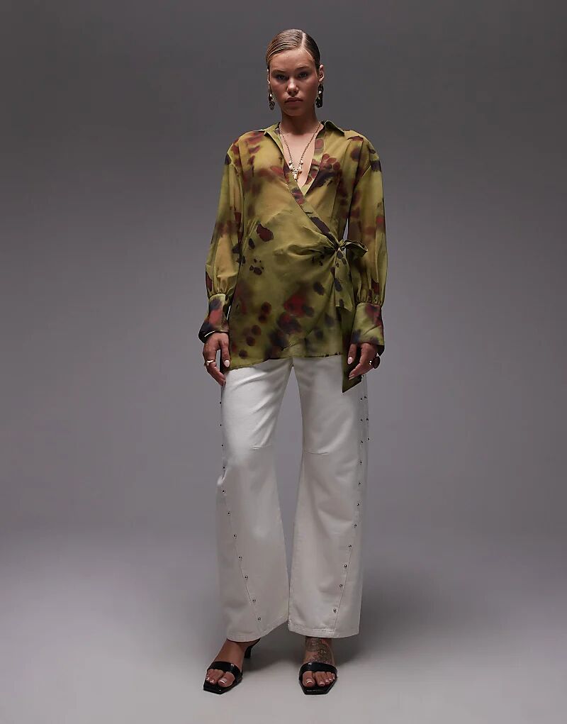 

Джинсы ASOS DESIGN с заклепками и низкой талией цвета экрю