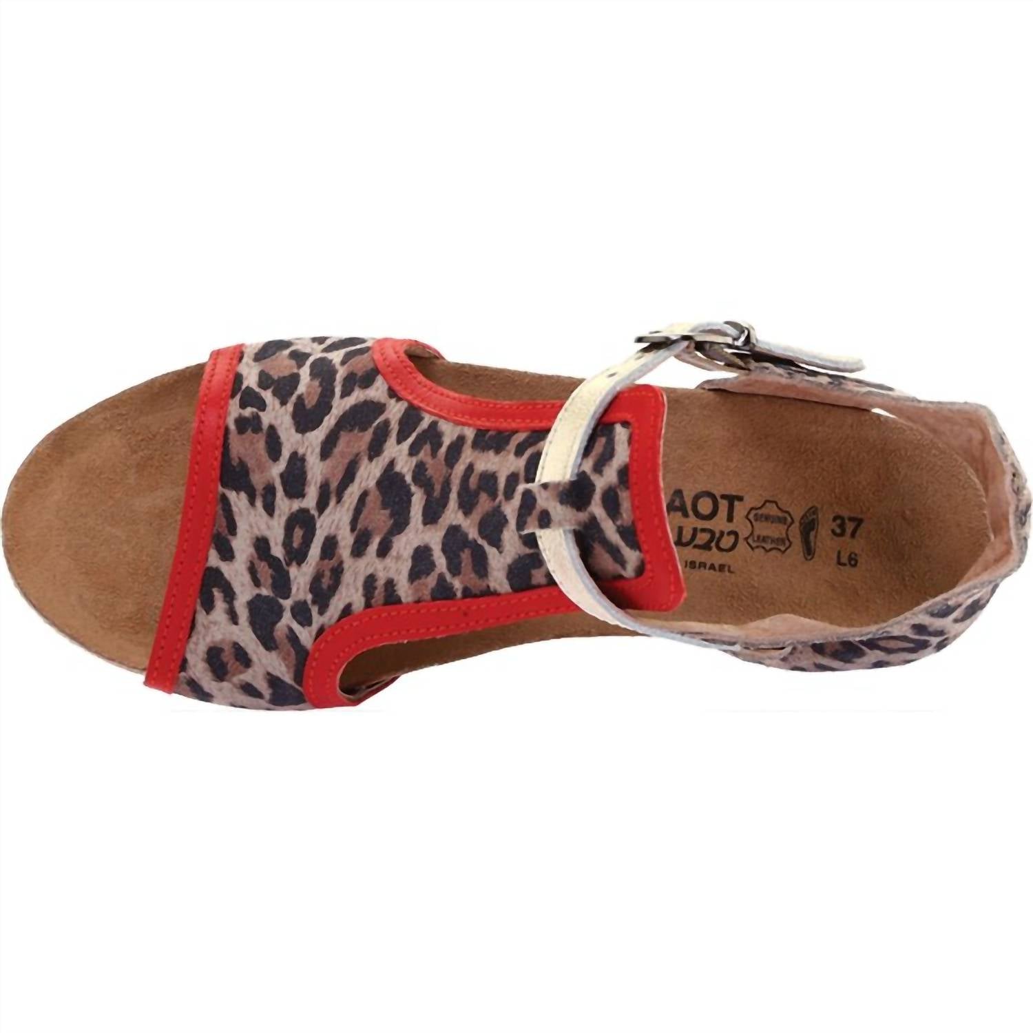 Сандалии Fiona в цвете Cheetah/Kiss Red/сияющий золотой замша/кожа NAOT — фото 4