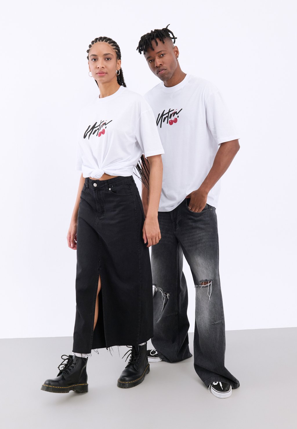 

Футболка с принтом SCRIPT BRANDING TEE DISCO BALL GRAPHIC UNISEX YOURTURN, белый