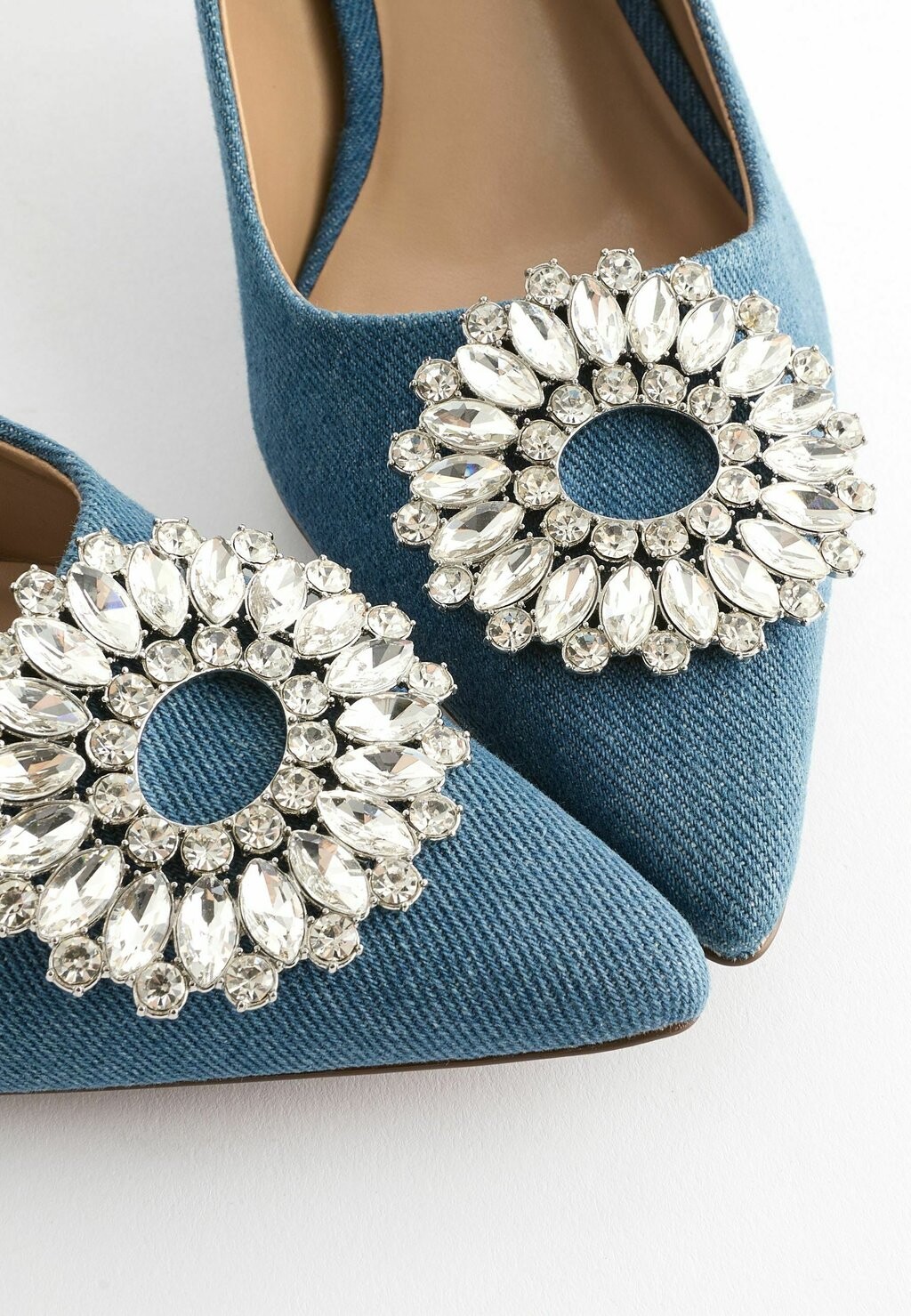 

REGULAR FIT Next, Классические каблуки Next, синий Forever Comfort Jewel Trim Kitten