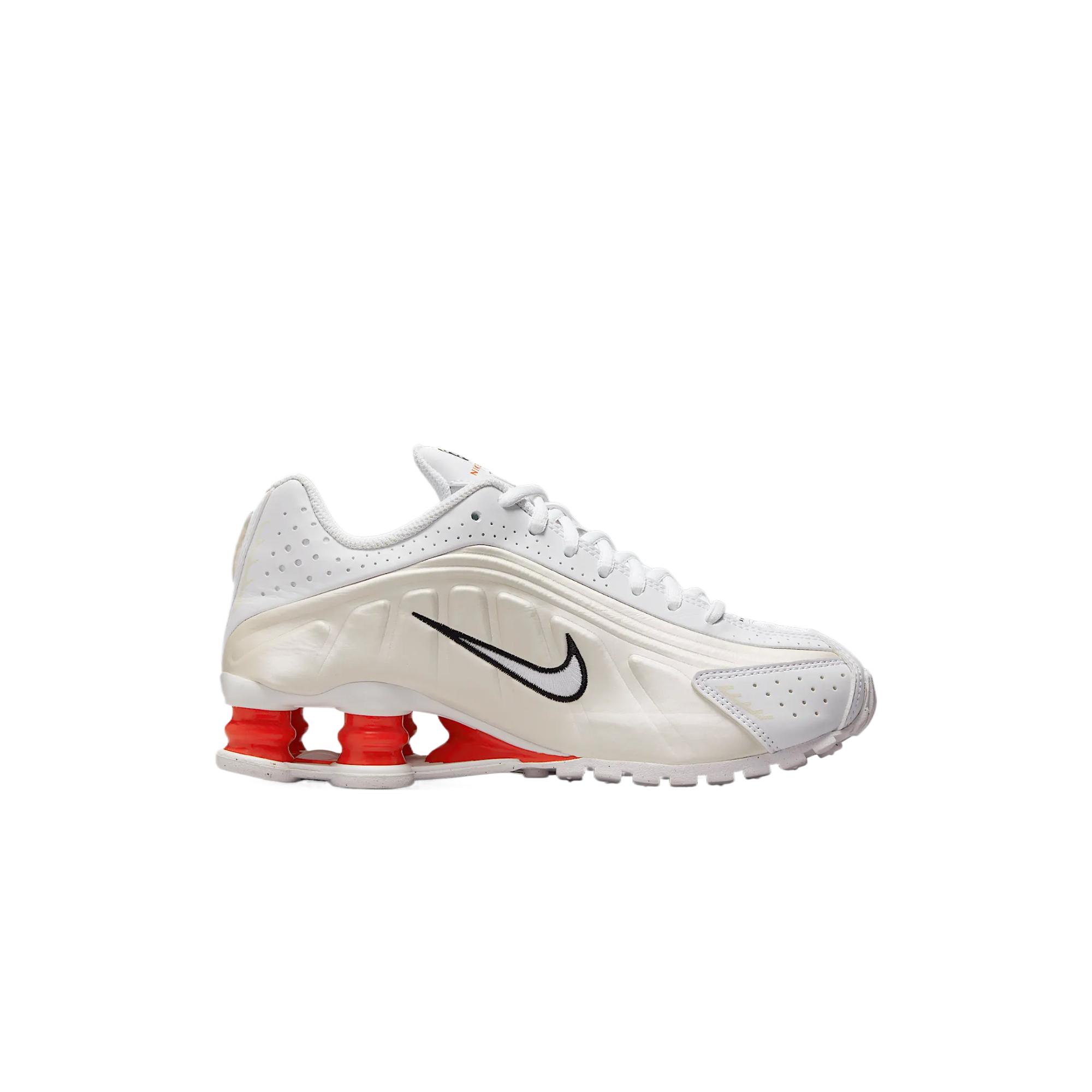 Детские тренировочные кроссовки Shox R4 Nike, белый/серый/красный — фото 2
