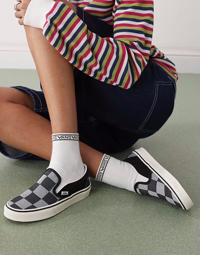 Кроссовки Vans Classic Slip-ON с монохромным шахматным узором черного цвета