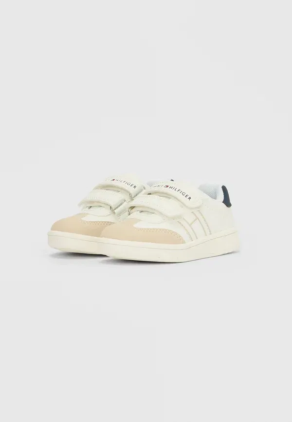 Детские туфли Skyler Tommy Hilfiger, бежевый/белый/синий — фото 2
