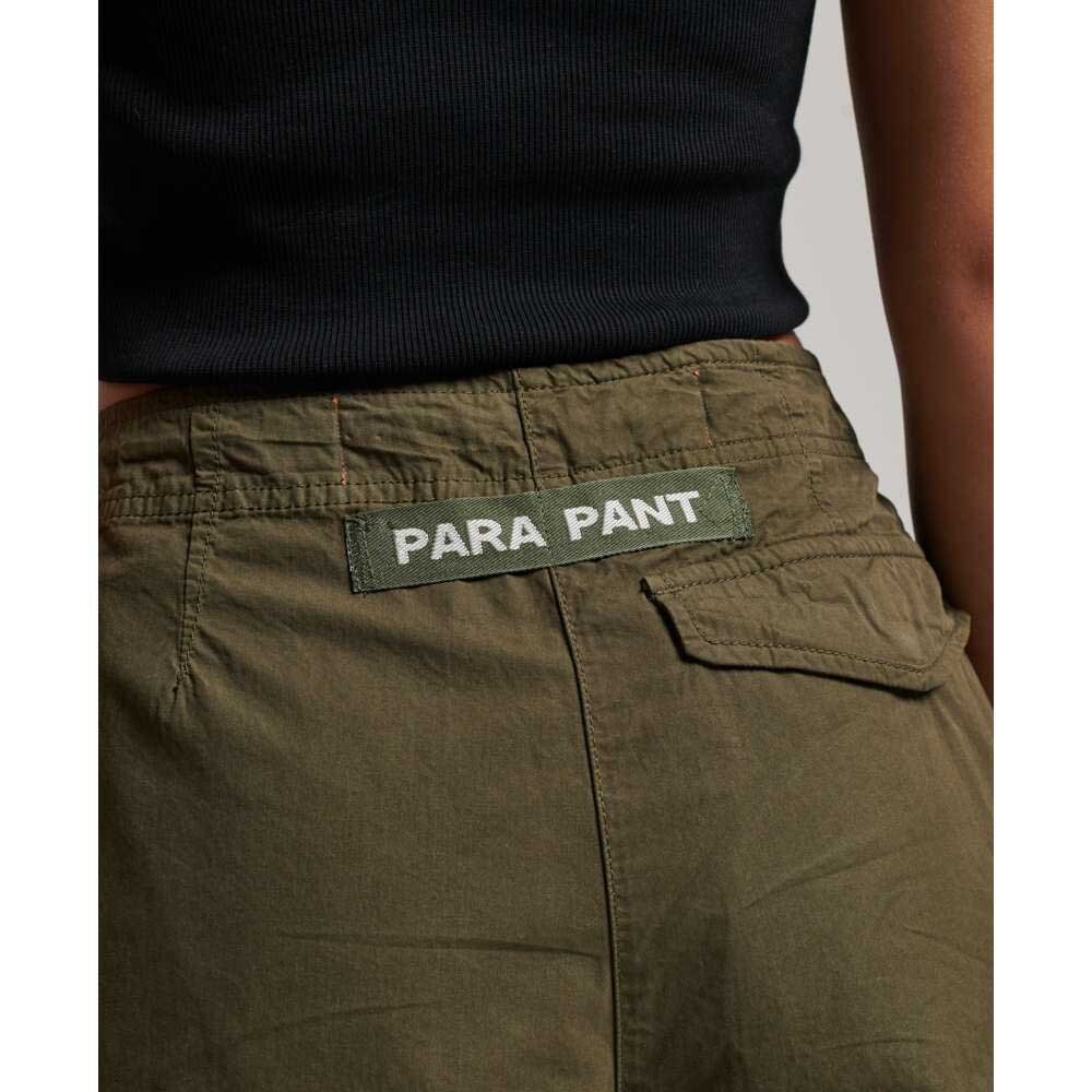 Брюки Superdry Vintage Baggy Parachute Regular Waist Cargo, зеленый — фото 4