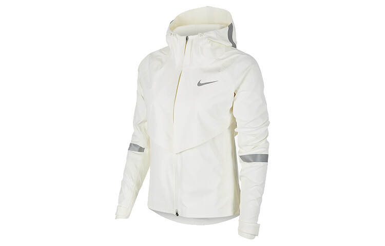 

Женская куртка Nike