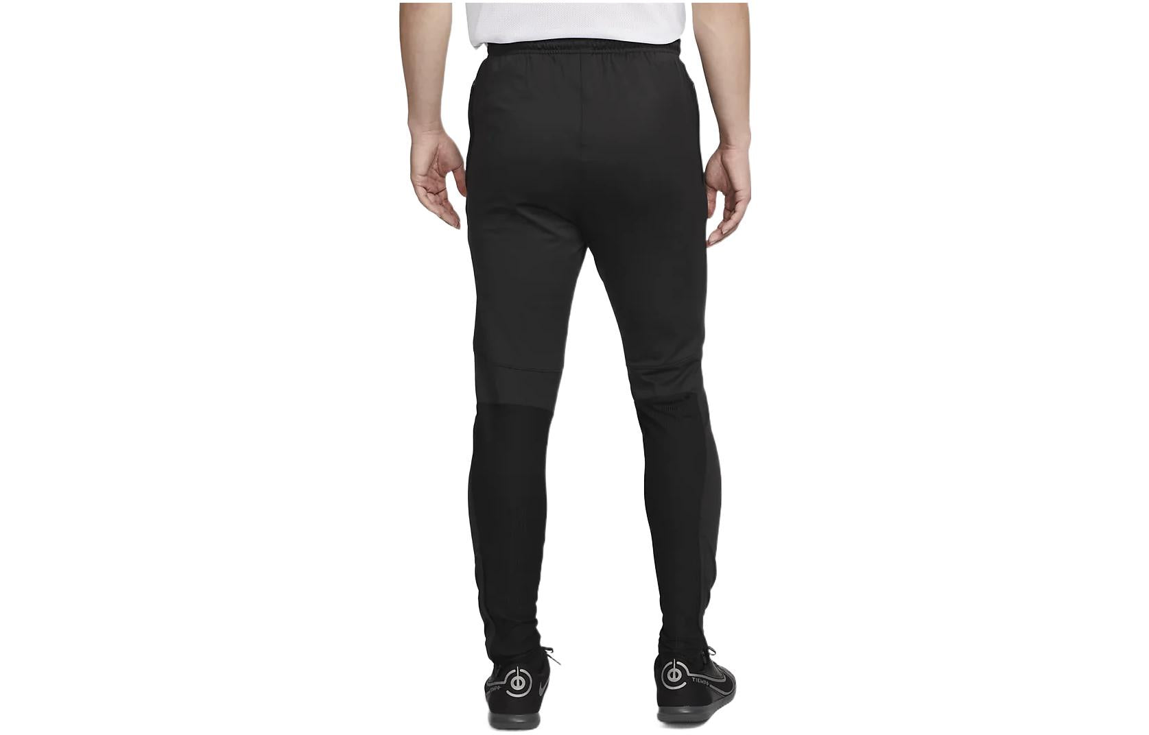 Спортивные брюки Nike Therma-FIT Strike Winter Warrior Soccer Pants 'Black' DQ5194-010, черный — фото 2