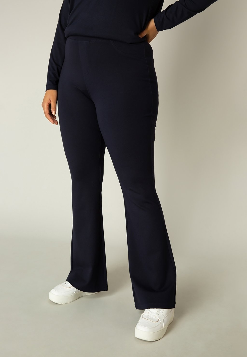 

Леггинсы ALLIE BASE LEVEL CURVY, темно-синий