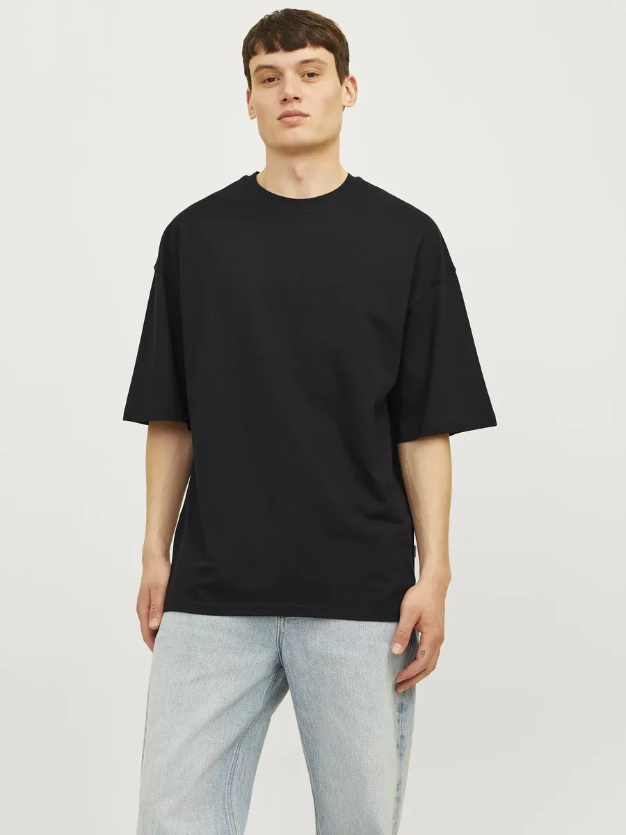 

Рубашка с круглым вырезом Jack & Jones "JJECHARGE TEE O-NECK NOOS", черный