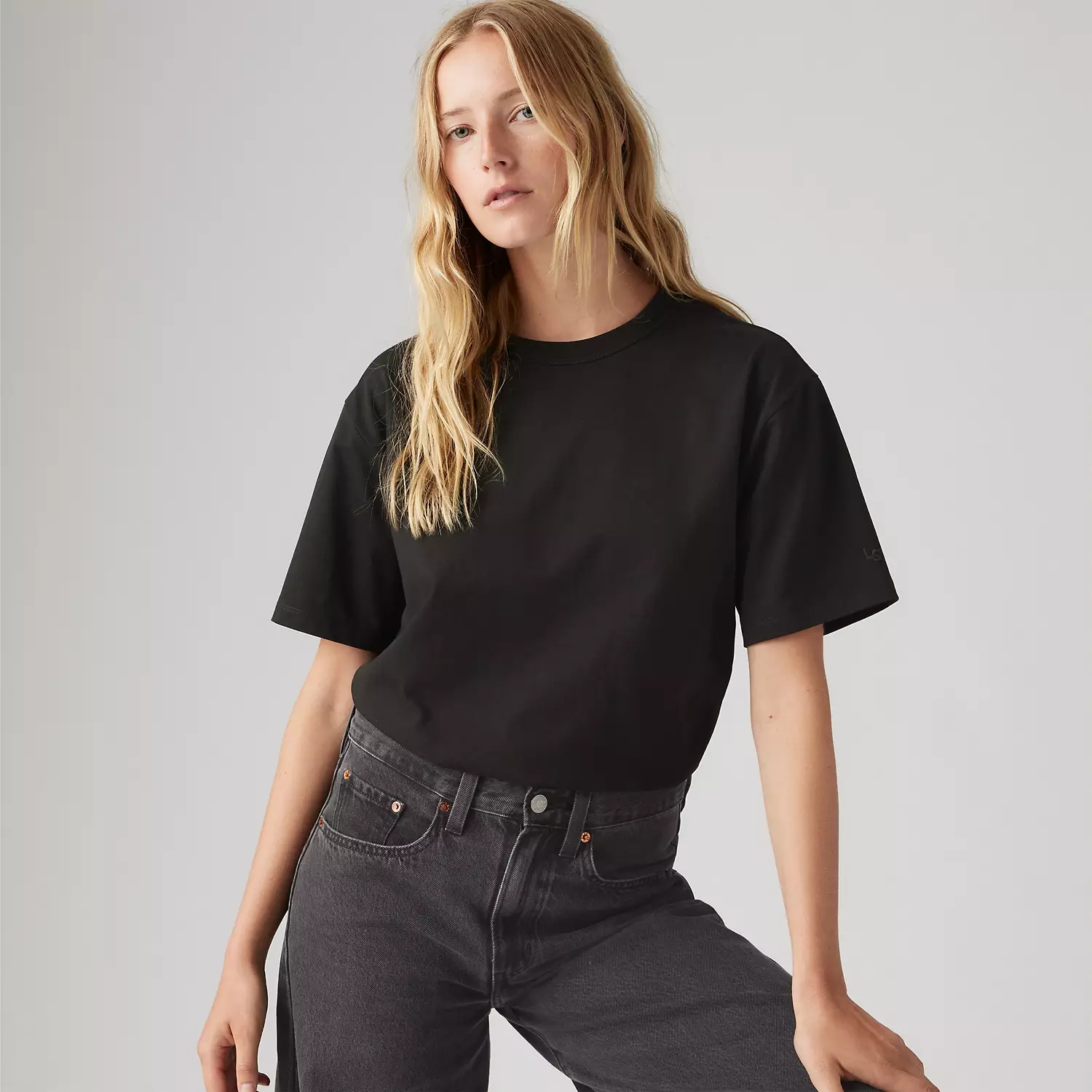 

Футболка Табор Levi's, цвет Anthracite Night - Black