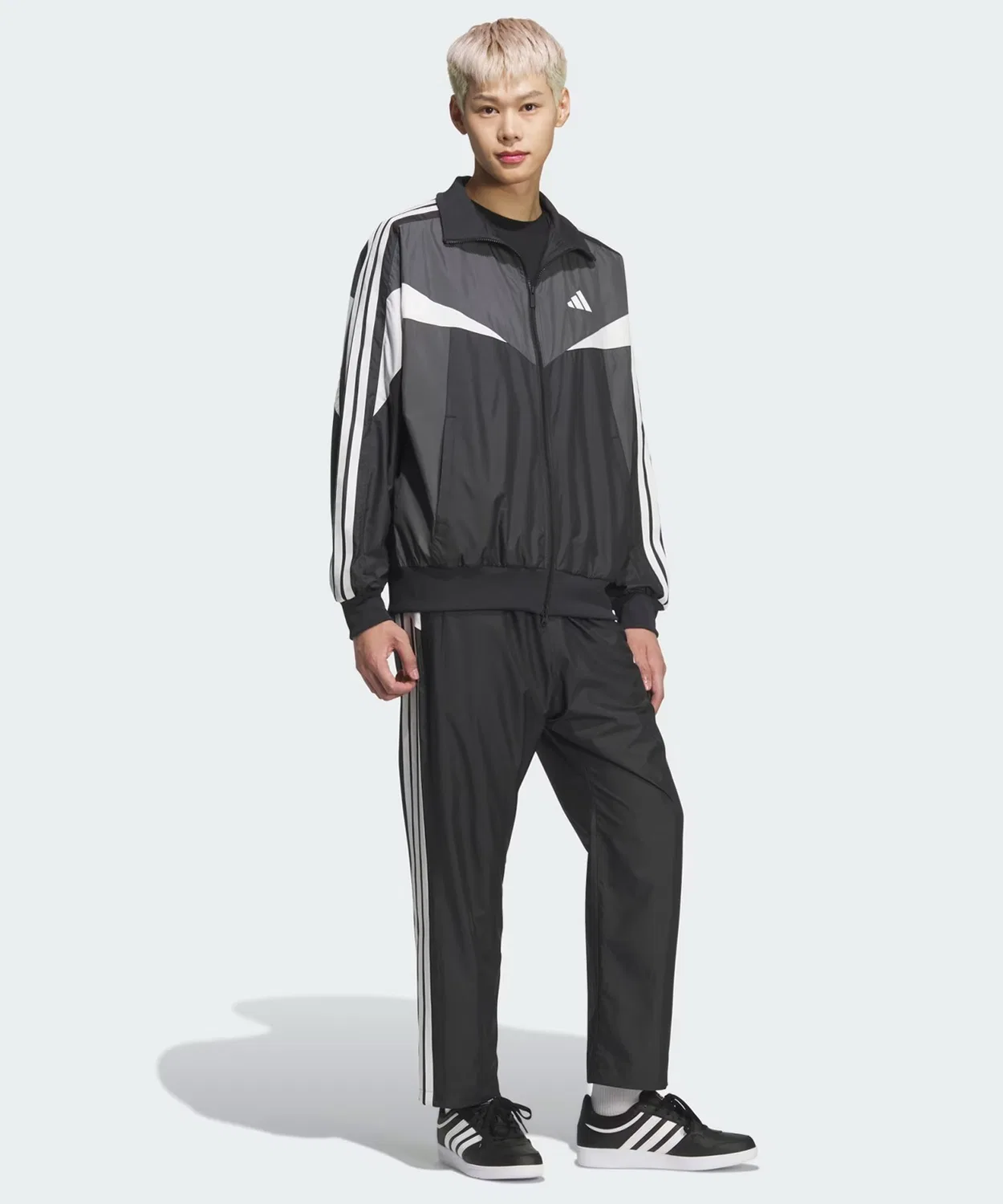 Ветровка adidas Must-Have Loose Fit Color Block Mesh Lining — фото 4