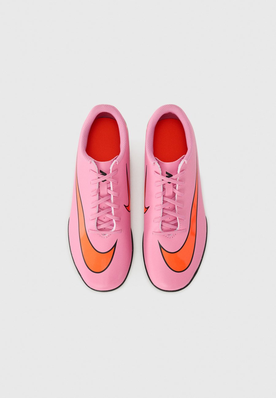 Кроссовки Nike Performance VAPOR 16 CLUB IC, Apricot/Black/Red/Apricot — фото 4