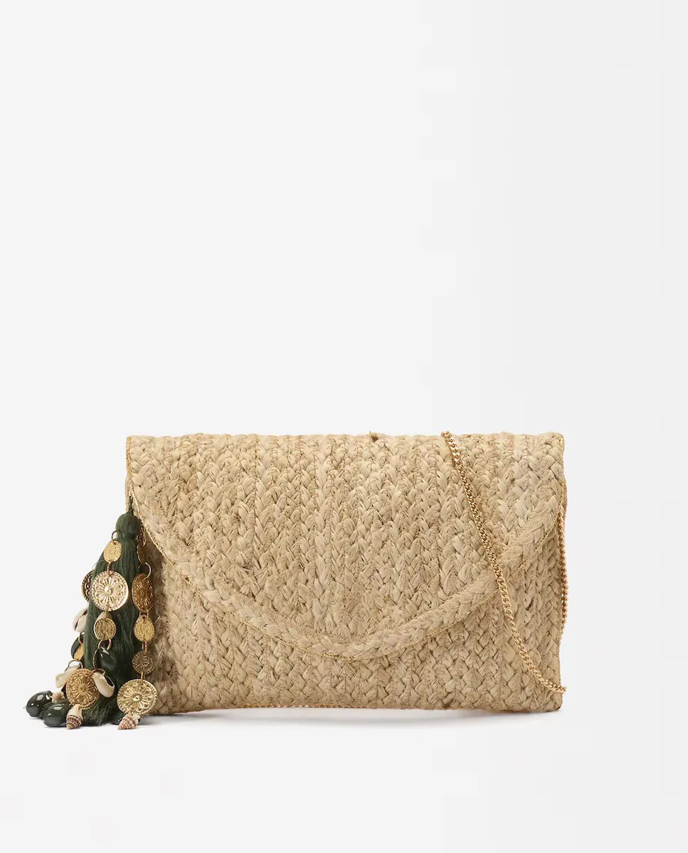 

Однотонная сумка на плечо, трансформируемая в сумку-конверт с магнитной застежкой и декоративной кисточкой Parfois, бежевый