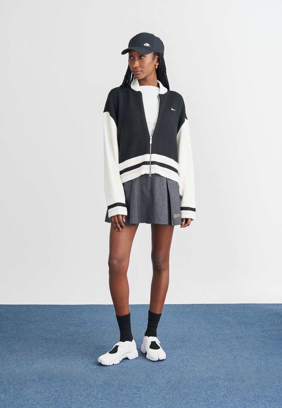 Кардиган Nike Sportswear CARDIGAN STREET, Black/Sail/Vast Grey/Black — фото 2