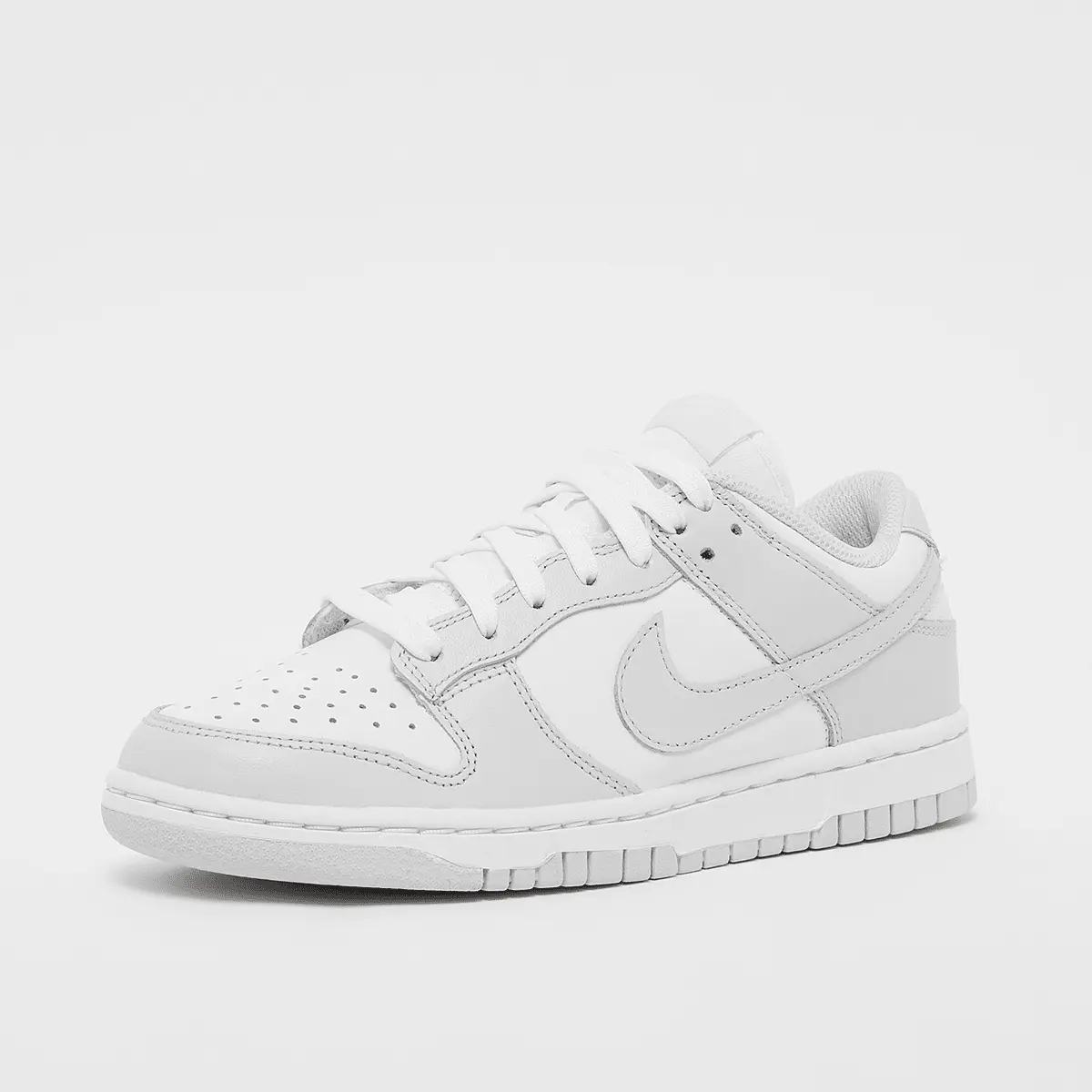 Кроссовки Nike WMNS Dunk Low, белый — фото 2