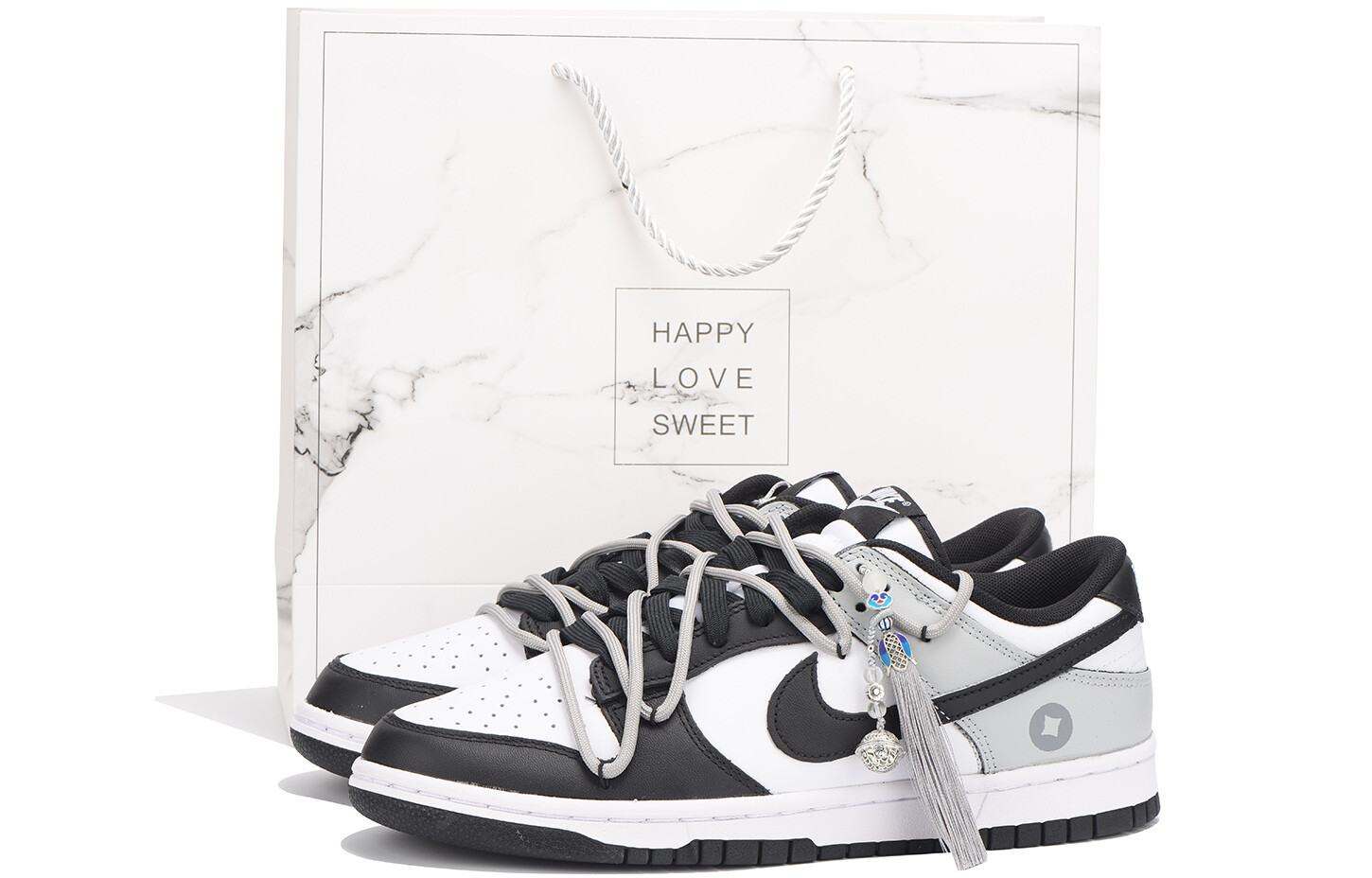 

Женские кроссовки для скейтбординга Nike Dunk, Light Gray