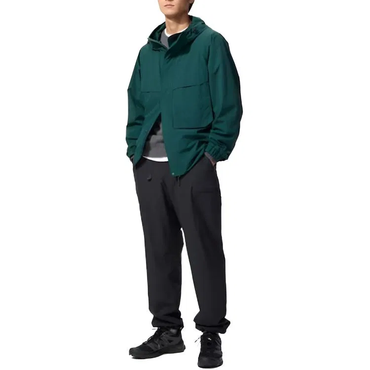 Брюки повседневные UNIQLO черные