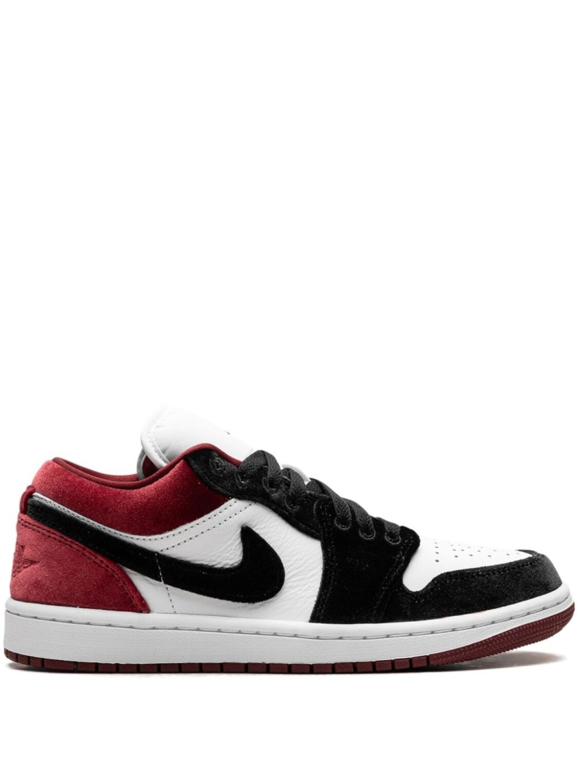 

1 кроссовки Low SE "Velvet Black Toe - Black/White/Team Red" Jordan, красный