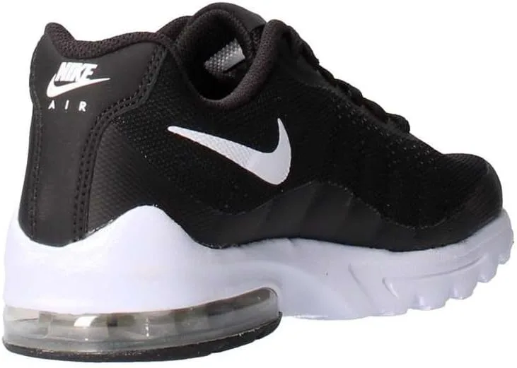 Мужские кроссовки Nike Air Max Invigor Print для повседневной носки и занятий спортом, белый/черный — фото 4