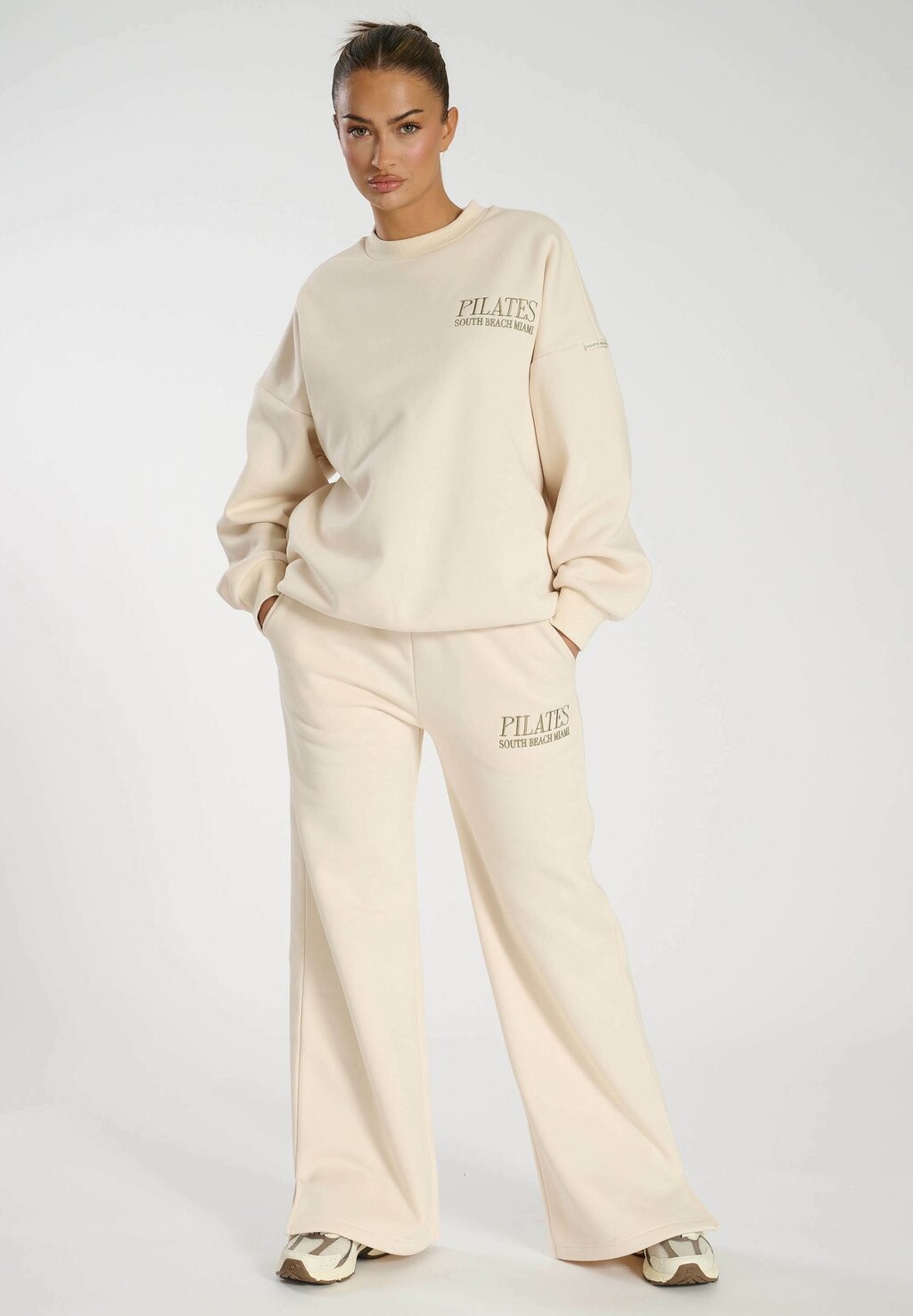 

Толстовка PILATES CREW NECK South Beach, кремовый