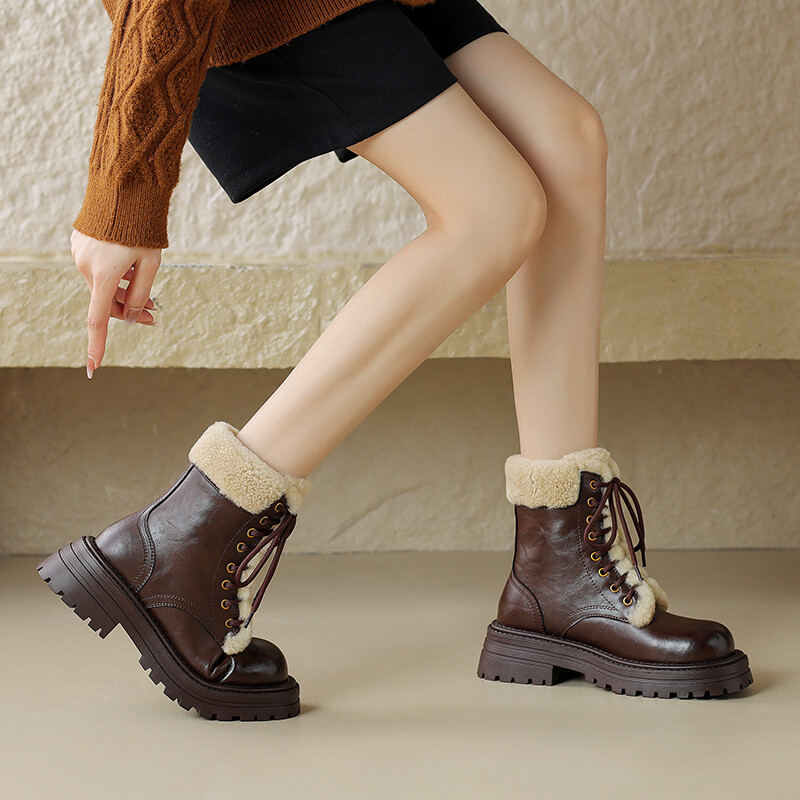 

Ботинки Mo Lin Martin Boots Women's