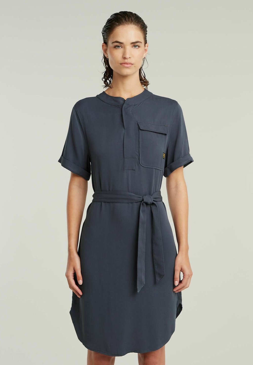 

Повседневное платье BELTED SHORT SLEEVE G-STAR, зеленый