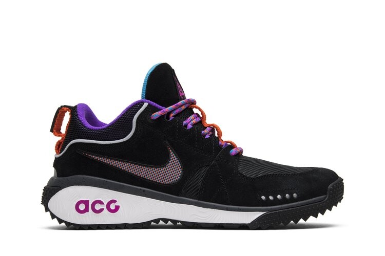 

Кроссовки Nike ACG Dog Mountain 'Hyper Grape', черный