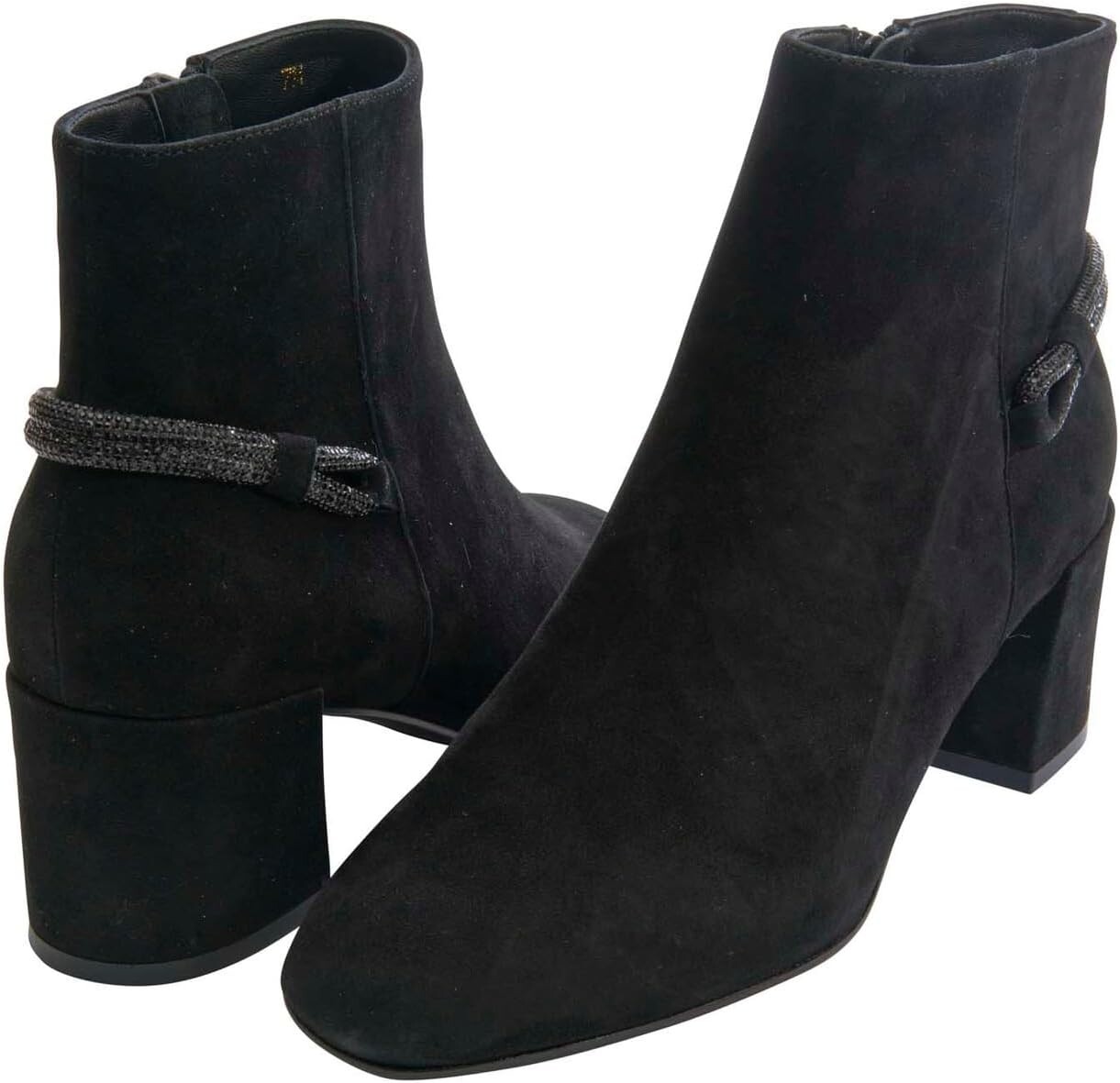 

Ботинки Vaneli Shermy, цвет Black Suede