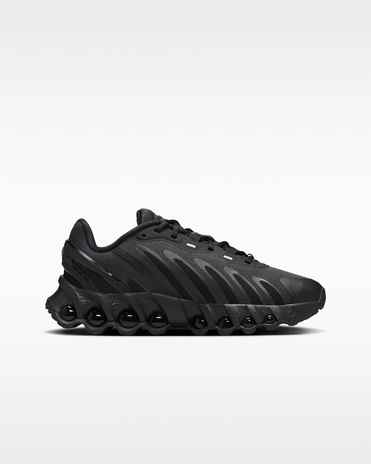 Кроссовки для старших детей Nike Air Max Dn8, Black/Black/Black/Anthracite — фото 3