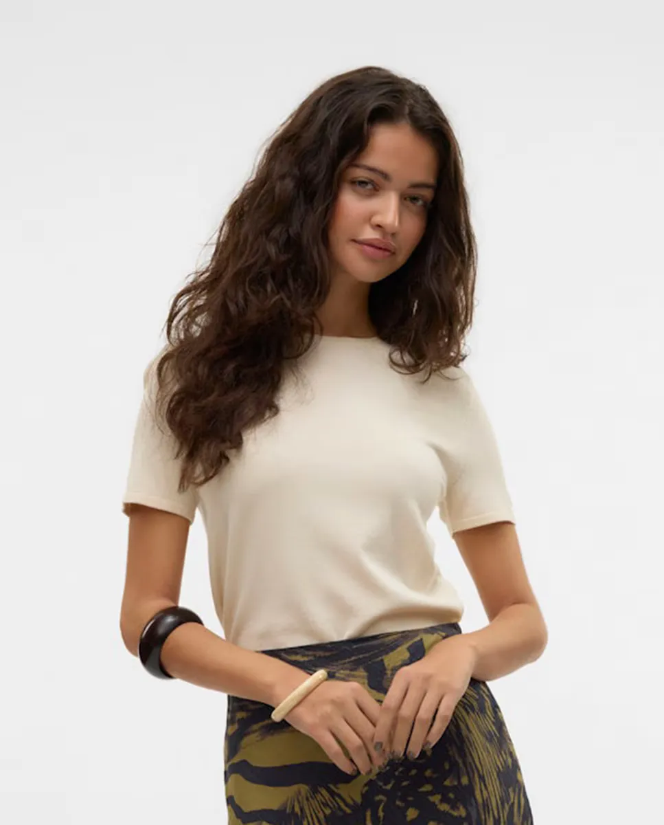 

Женский топ из тонкого трикотажа с короткими рукавами Vero Moda, белый