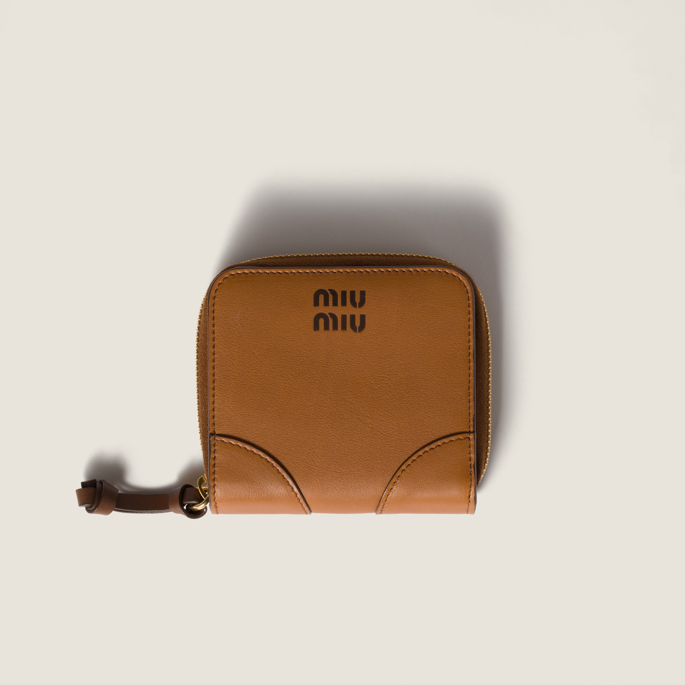 

Маленький кожаный кошелек MIU MIU, коньяк+палисандр